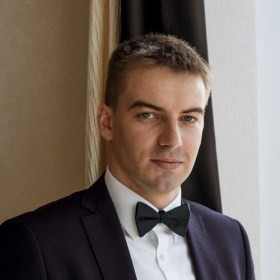 Photo of Ivan Zhdankin, course faculty